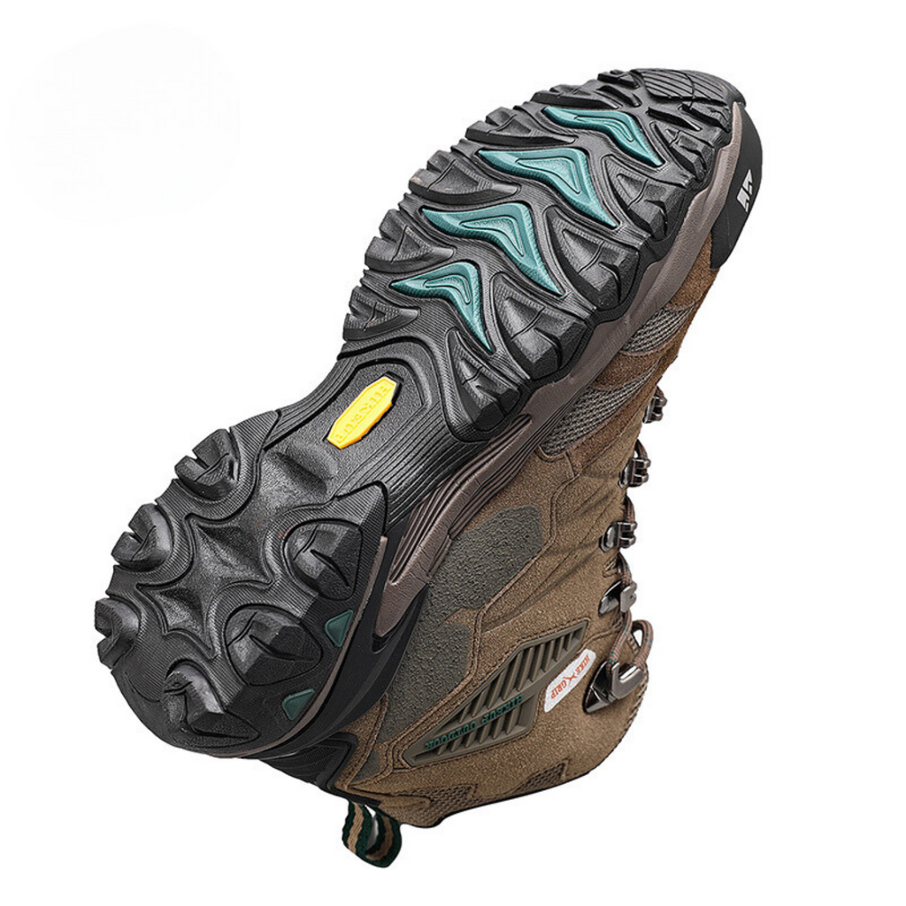 Bota Trekking Impermeável