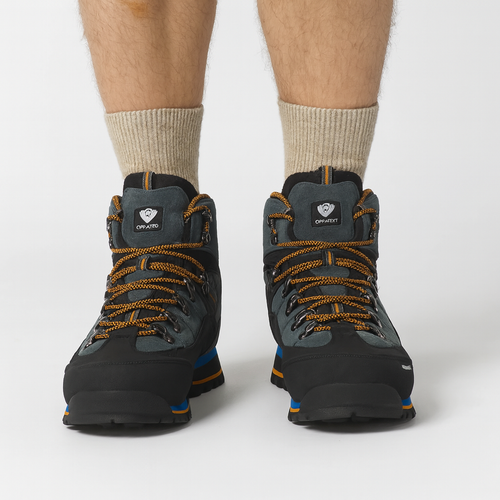 Bota Trail Impermeável